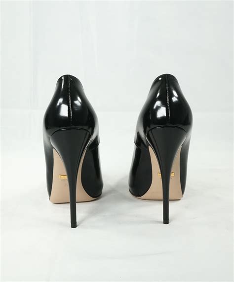 vintage custom gucci edition heels